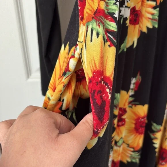 Amazon Women’s Black Sunflower Print Maxi Dress - Picture 5 of 7